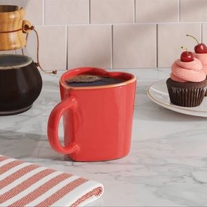 Red 14.3oz Valentine's Day Figural Heart Shaped
Mug